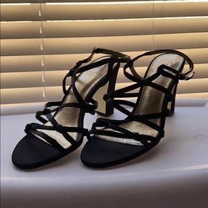 Adrianna Papell Black Heels